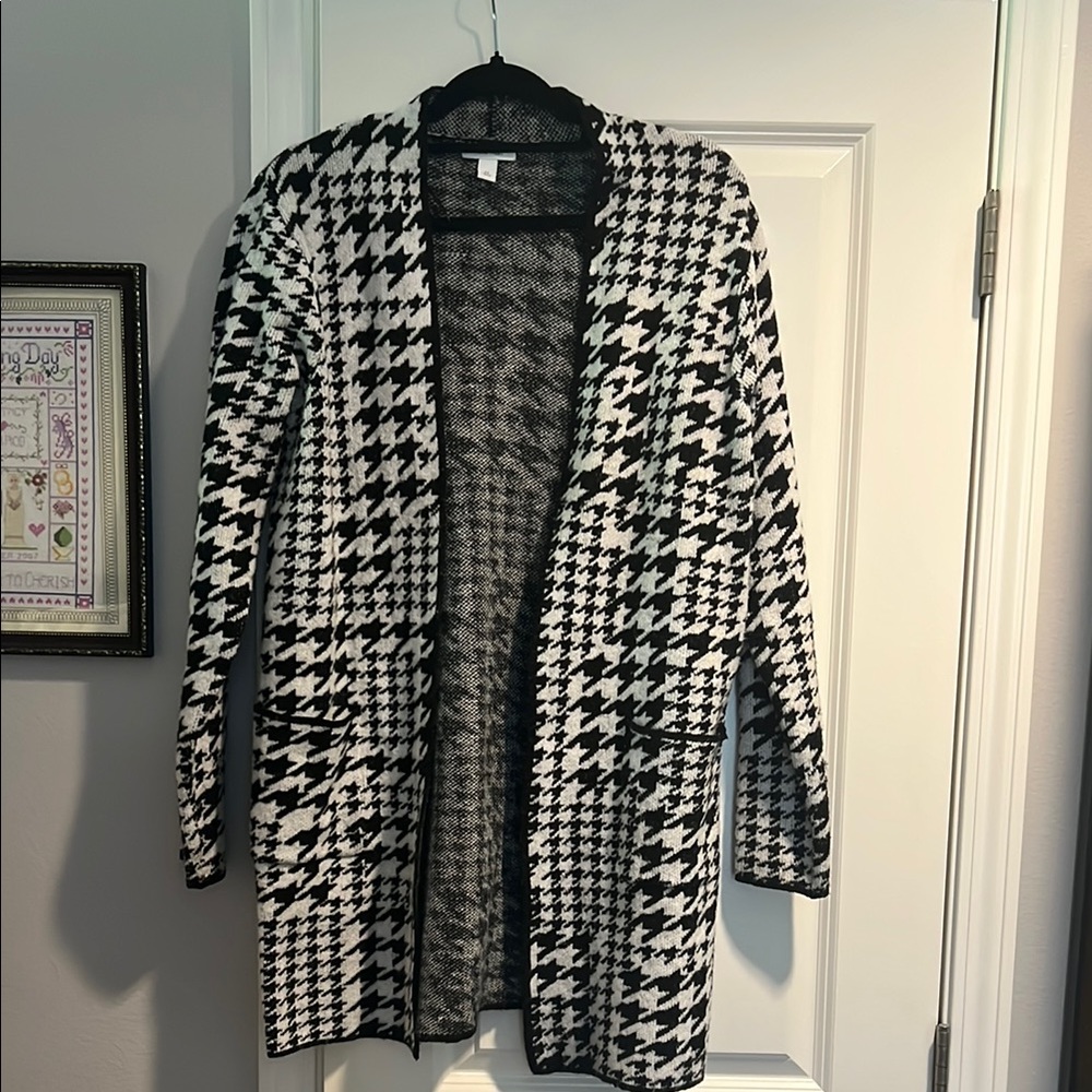 Nine West Houndstooth Black and White Women's Open Front Cardigan with Pockets